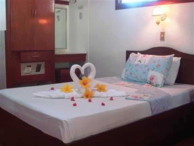 Paradise Island Park & Beach Resort Самал Екстериор снимка